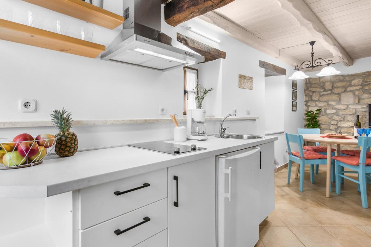 Picturesque Apartment San Rocco 1 Pićan Екстериор снимка